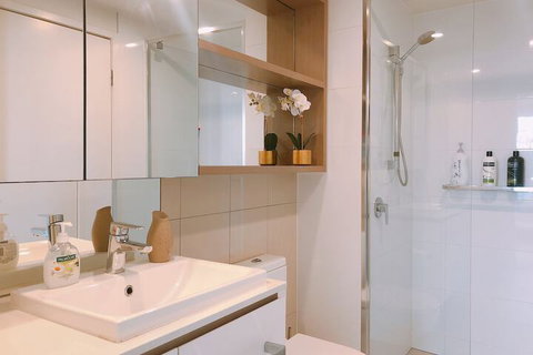 St.Tropez Apartment - St Kilda Accommodation 2