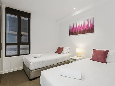 CHARLOTTE Manhatten Building Near Spencer St. & Southern Cross Station - St Kilda Accommodation 0