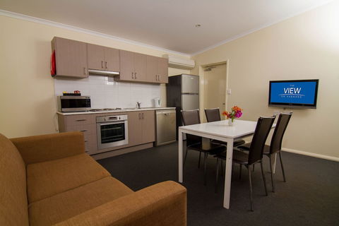 The View On Hannans - St Kilda Accommodation 2