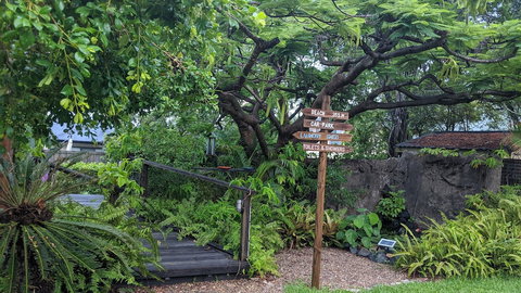 Woolshed Eco Lodge - St Kilda Accommodation 0