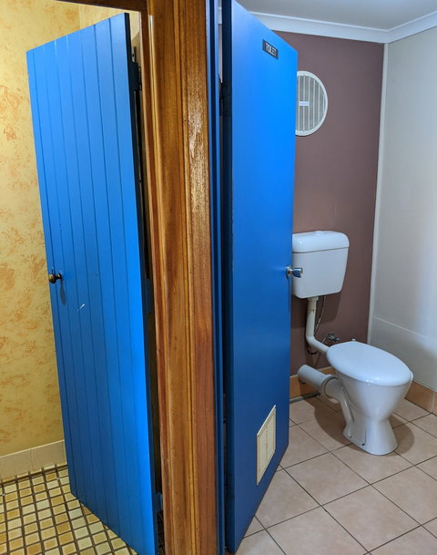 Woolshed Eco Lodge - St Kilda Accommodation 6