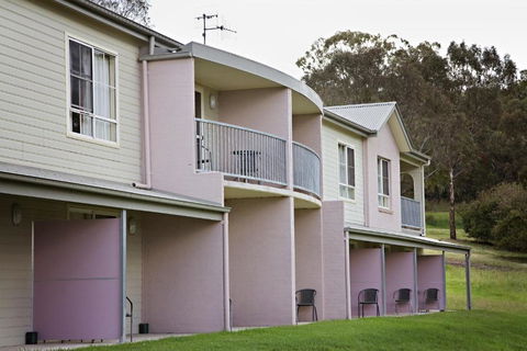 BATHURST GOLDFIELDS MOTEL On MOUNT PANORAMA - St Kilda Accommodation 3