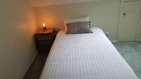 3 Batten Street - St Kilda Accommodation 5