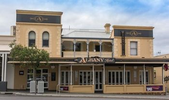 Albany Hotel - St Kilda Accommodation 0