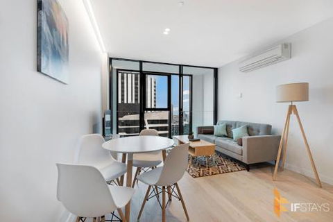 IFSuites (IFSTAYS) Light House Apartment - St Kilda Accommodation 4