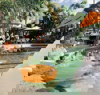 Motel Nomad Cairns - St Kilda Accommodation