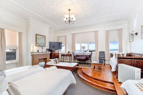 The Madsen - St Kilda Accommodation 3