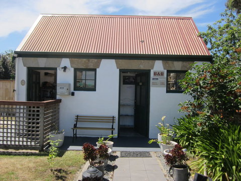 Sorell Barracks - St Kilda Accommodation 6