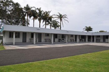 Edgewater Motel Ulladulla - St Kilda Accommodation 0