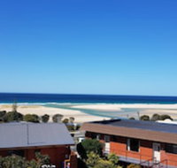 Blue Seas Holiday Villas - St Kilda Accommodation