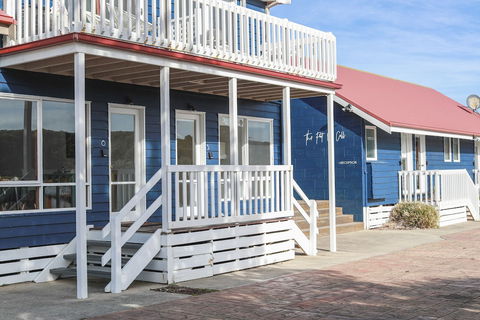 The Port O Call - St Kilda Accommodation 0