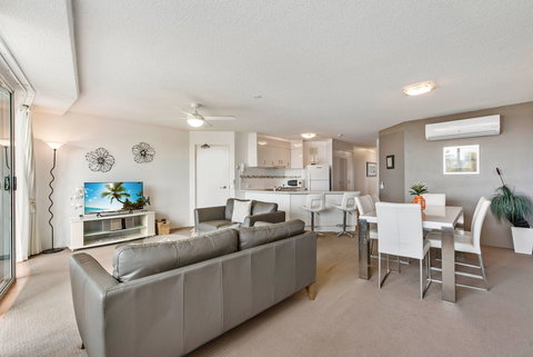 Sailport Mooloolaba Apartments - St Kilda Accommodation 6