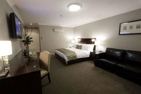 Carlyle Suites & Apartments - St Kilda Accommodation 4