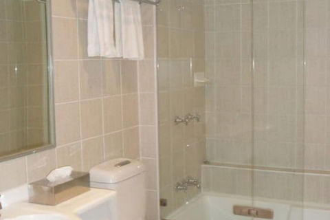 Carlyle Suites & Apartments - St Kilda Accommodation 5