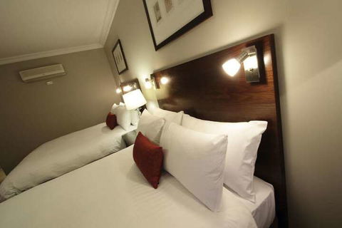 Carlyle Suites & Apartments - St Kilda Accommodation 2