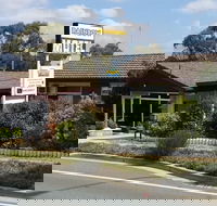 Rainbow Motel