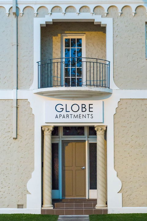 Globe Apartments - St Kilda Accommodation 3