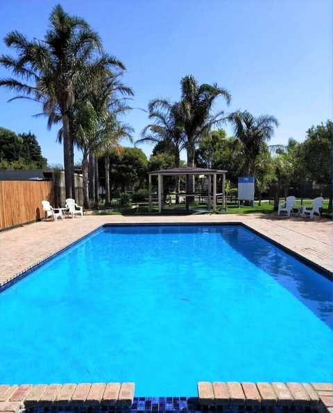 Chelsea Holiday Park - St Kilda Accommodation 3