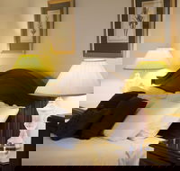 Cobb  Co Court Boutique Hotel - St Kilda Accommodation