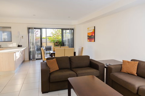 Gladstone Heights Executive Apartments - St Kilda Accommodation 5