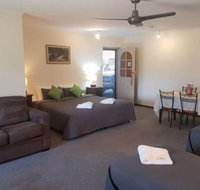 Beachport Motor Inn - St Kilda Accommodation