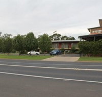 Forbes Victoria Inn - St Kilda Accommodation