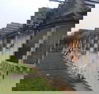 Tudor House Motel - St Kilda Accommodation