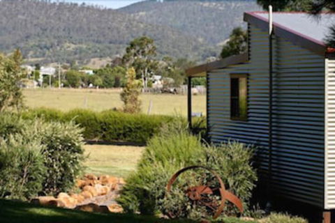 Killarney View Cabins & Caravan Park - St Kilda Accommodation 2