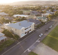 Port Elliot Beach House YHA Hostel - St Kilda Accommodation