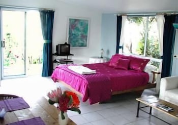 A Sacred Mountain Retreat - St Kilda Accommodation 2