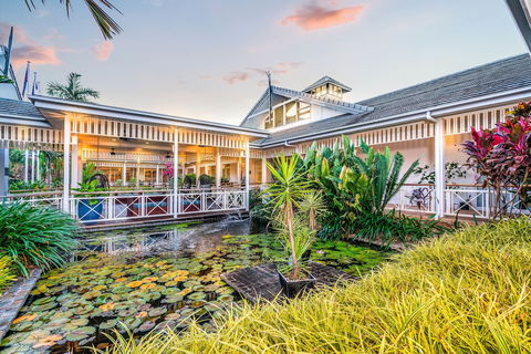 Hotel Grand Chancellor Palm Cove - St Kilda Accommodation 4