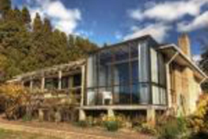 Austins Ferry TAS St Kilda Accommodation