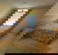 Cooma Motor Lodge Motel - St Kilda Accommodation