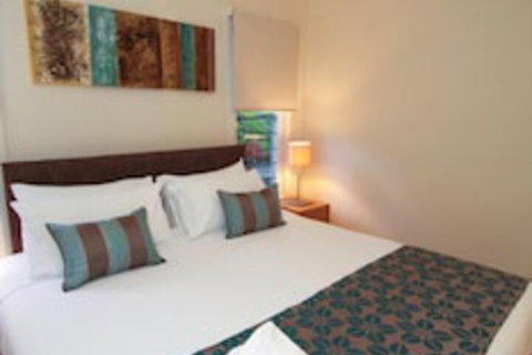 Agnes Sails - St Kilda Accommodation 3