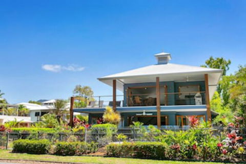 Reeflections Beachfront Holiday House - St Kilda Accommodation 0