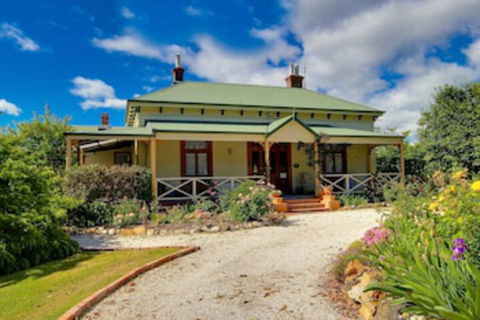 B & B At Winterbrook - St Kilda Accommodation 0
