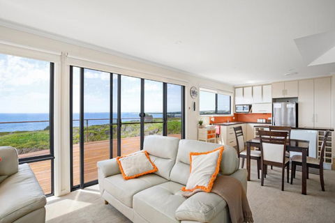 Seaspray - St Kilda Accommodation 5