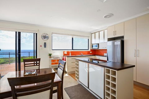 Seaspray - St Kilda Accommodation 2