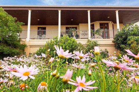 Fairway Manor Accommodation - St Kilda Accommodation 2