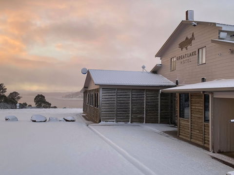 Great Lake Hotel - St Kilda Accommodation 1