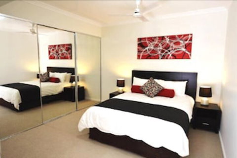 C2 Esplanade Serviced Apartments - St Kilda Accommodation 3