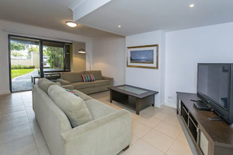 Yallingup Beach Resort - St Kilda Accommodation 6