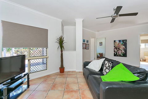 Beachcomber - St Kilda Accommodation 5