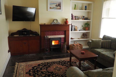 Cobblers Cottage B & B Accommodation - St Kilda Accommodation 6