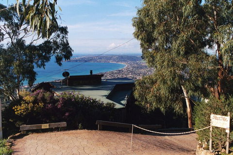 Summit Views - St Kilda Accommodation 6