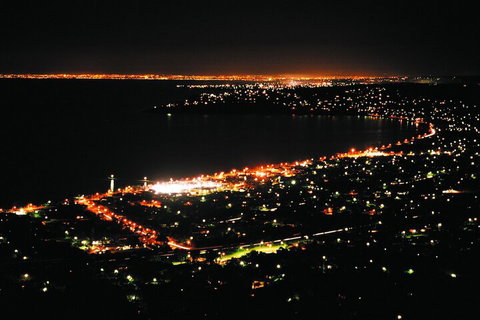 Summit Views - St Kilda Accommodation 5