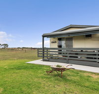 The Oxley Estate - St Kilda Accommodation