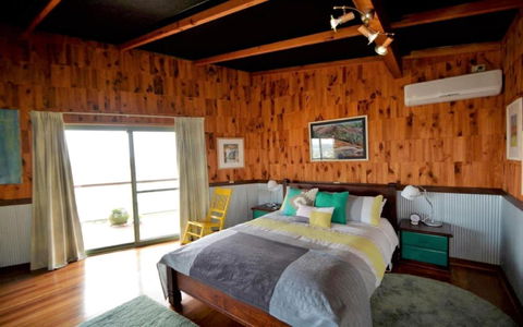 Eagles Nest - St Kilda Accommodation 6