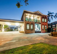 Athena Motel Apartments