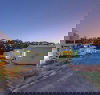 Bays Holiday Park - St Kilda Accommodation